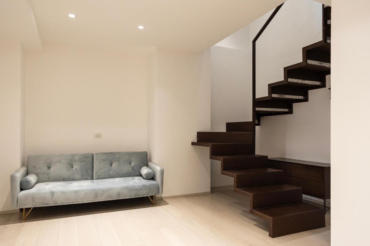 Elegante E Spazioso Quadrilocale In Porta Venezia Milán Exterior foto
